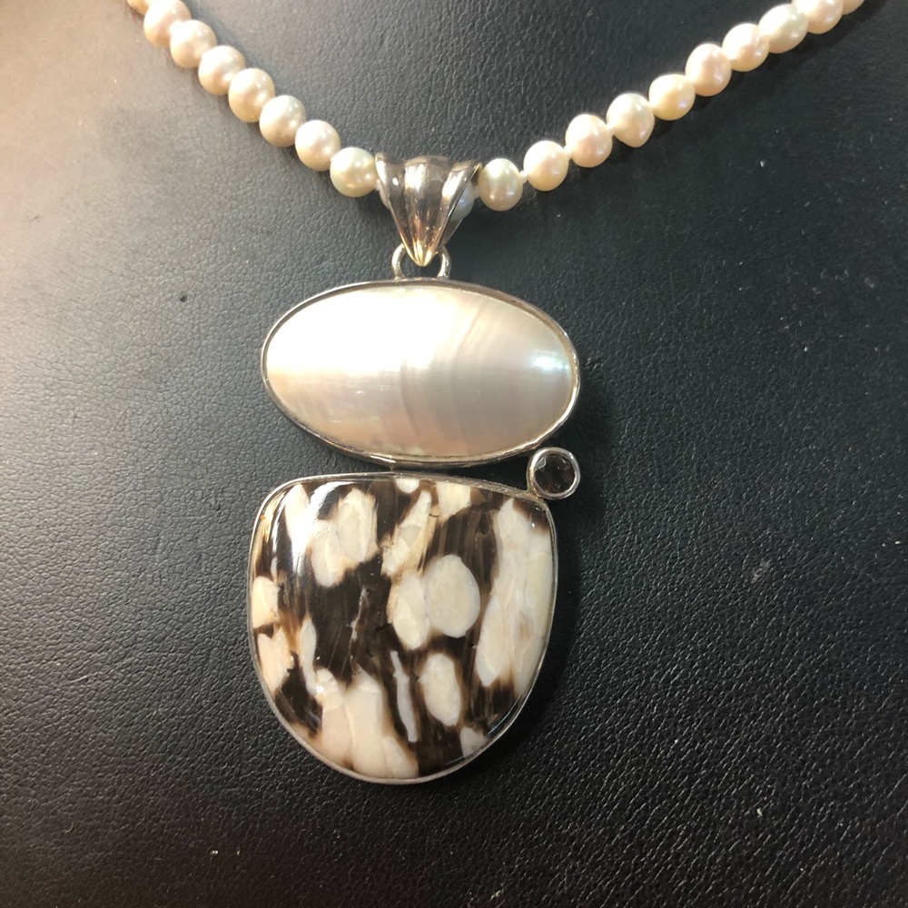 Unique Peanutwood Jasper and Pearl pendant